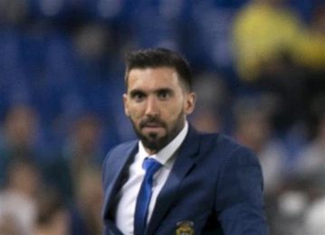 Éder Sarabia: "Va a ser verdad que estáis un poco locos de la cabeza" Éder Sarabia: "Va a ser verdad que estáis un poco locos de la cabeza"