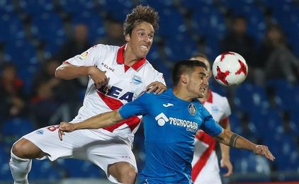 Getafe-Alavés, las ganas de coger impulso ante la emergencia del descenso Getafe-Alavés, las ganas de coger impulso ante la emergencia del descenso
