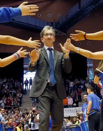 Moncho Fernández define al Iberostar Tenerife como "un equipo campeón" Moncho Fernández define al Iberostar Tenerife como "un equipo campeón"