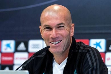 Zidane: "Cristiano y Sergio son historia del club; ya está arreglado" Zidane: "Cristiano y Sergio son historia del club; ya está arreglado"