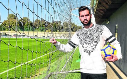 Amat: "El remedio para no jugar viernes-lunes es meternos en Europa" Amat: "El remedio para no jugar viernes-lunes es meternos en Europa"