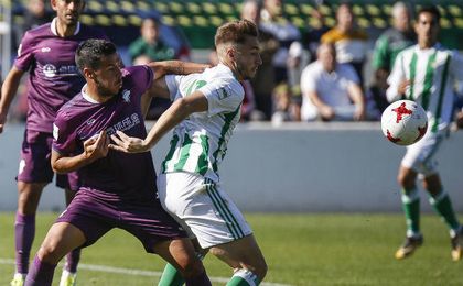 Betis Deportivo 3-3 Jumilla: Loren rescata un punto épico en el 92 Betis Deportivo 3-3 Jumilla: Loren rescata un punto épico en el 92