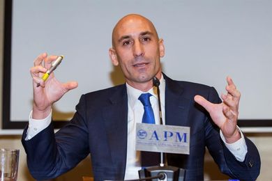 Rubiales formalizó ante notario 88 avales de 139 asambleístas Rubiales formalizó ante notario 88 avales de 139 asambleístas