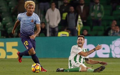 2-2. Betis y Girona empatan en un final de partido loco 2-2. Betis y Girona empatan en un final de partido loco