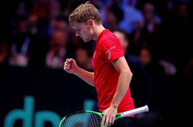 2-2 Goffin iguala al doblegar a Tsonga y Pouille-Darcis decidirán 2-2 Goffin iguala al doblegar a Tsonga y Pouille-Darcis decidirán