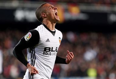 Sufren City y United, el Valencia plantó cara al Barça, el Bayern es humano Sufren City y United, el Valencia plantó cara al Barça, el Bayern es humano