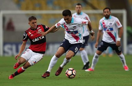 Flamengo viaja a Colombia con crisis provocada por las dudas con el portero Flamengo viaja a Colombia con crisis provocada por las dudas con el portero