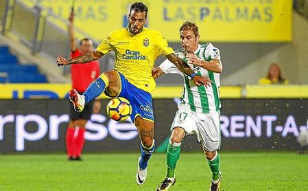 Joaquín, en un lance del partido ante Macedo. Joaquín, en un lance del partido ante Macedo.