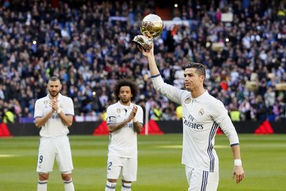 El fútbol portugués felicita a Cristiano Ronaldo por su quinto Balón de Oro El fútbol portugués felicita a Cristiano Ronaldo por su quinto Balón de Oro