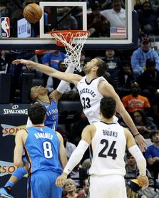 101-102. Westbrook logró triple-doble en triunfo Thunder; Marc, 22 puntos 101-102. Westbrook logró triple-doble en triunfo Thunder; Marc, 22 puntos