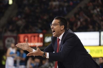 Pedro Martínez pide que la ACB actúe "de oficio" por un codazo de Mumbrú Pedro Martínez pide que la ACB actúe "de oficio" por un codazo de Mumbrú
