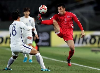 Corea del Sur se impone a la del Norte en un partido de la Copa del Este de Asia Corea del Sur se impone a la del Norte en un partido de la Copa del Este de Asia