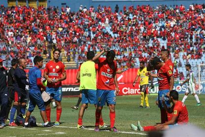 La final Municipal-Antigua, un duelo entre Almeida y Tapia La final Municipal-Antigua, un duelo entre Almeida y Tapia