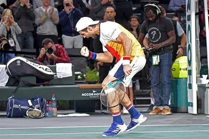 Verdasco estrena el año con victoria sobre Dudi Sela Verdasco estrena el año con victoria sobre Dudi Sela