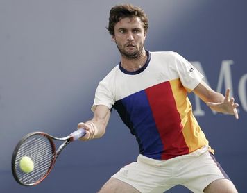 Gilles Simon y Kevin Anderson se juegan este sábado el título en Pune Gilles Simon y Kevin Anderson se juegan este sábado el título en Pune
