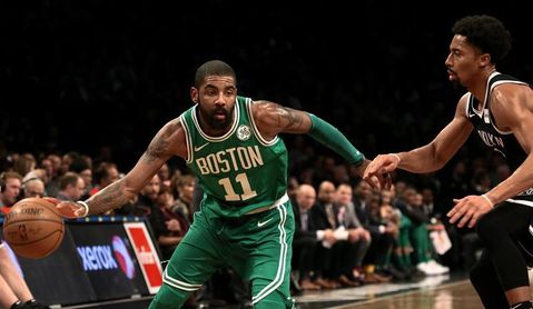 Warriors arrollan con Curry; sufridas victorias de Celtics y Cavaliers Warriors arrollan con Curry; sufridas victorias de Celtics y Cavaliers