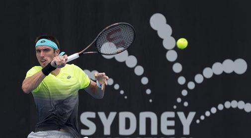Leonardo Mayer gana a Mischa Zverev en su estreno Leonardo Mayer gana a Mischa Zverev en su estreno
