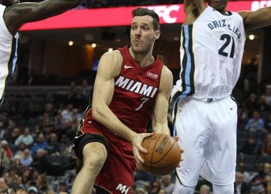 106-114. Dragic se acerca al doble-doble y los Heat amplían racha triunfal 106-114. Dragic se acerca al doble-doble y los Heat amplían racha triunfal