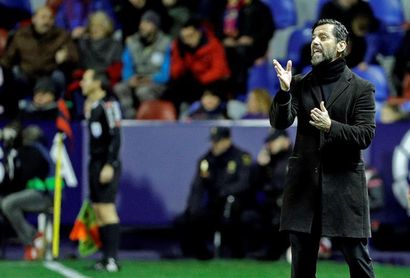 El futuro de Quique Sánchez Flores, una incógnita inesperada El futuro de Quique Sánchez Flores, una incógnita inesperada