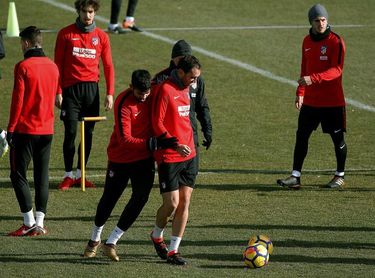 El Atlético viaja a Eibar sin Costa, Gabi, Savic, Filipe y Gaitán El Atlético viaja a Eibar sin Costa, Gabi, Savic, Filipe y Gaitán