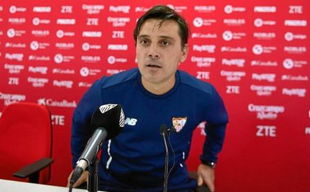 Montella, en la rueda de prensa de hoy. Montella, en la rueda de prensa de hoy.