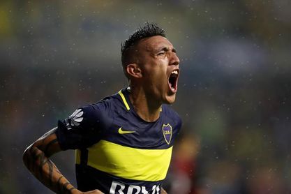Racing Club ficha a Ricardo Centurión, del Génova, para que no vaya al Málaga Racing Club ficha a Ricardo Centurión, del Génova, para que no vaya al Málaga