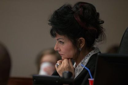Víctimas dicen que tuvieron pensamientos suicidas por el abuso sexual del médico Larry Nassar Víctimas dicen que tuvieron pensamientos suicidas por el abuso sexual del médico Larry Nassar