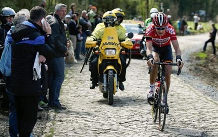 El belga Wallays saca oro de la escapada; Nájar, a un paso de ganar la Vuelta El belga Wallays saca oro de la escapada; Nájar, a un paso de ganar la Vuelta