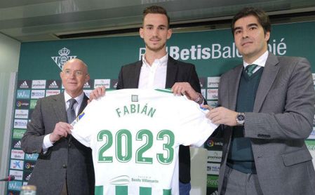 Fabián: "Tenía claro que mi prioridad era el Betis" Fabián: "Tenía claro que mi prioridad era el Betis"