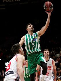 103-67. El Valencia se da un doble homenaje ante un indolente Betis 103-67. El Valencia se da un doble homenaje ante un indolente Betis
