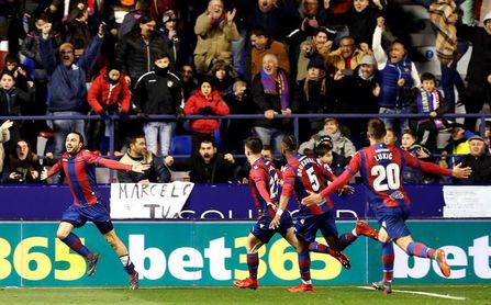 El Levante puntúa por primera vez ante el Madrid en dos partidos en la misma campaña El Levante puntúa por primera vez ante el Madrid en dos partidos en la misma campaña