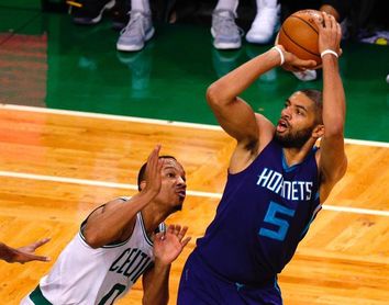 110-115. Batum lidera remontada y triunfo de Hornets 110-115. Batum lidera remontada y triunfo de Hornets