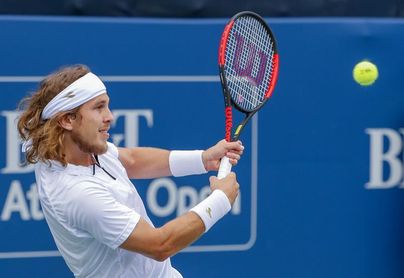 Lukas Lacko sorprende a Donskoy Lukas Lacko sorprende a Donskoy