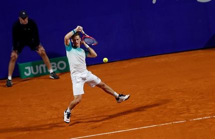 Los favoritos Schwartzman y Thiem pasan a cuartos y Albert Ramos es eliminado Los favoritos Schwartzman y Thiem pasan a cuartos y Albert Ramos es eliminado