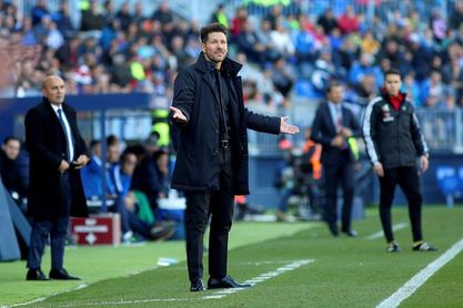 LaLiga denuncia cánticos ofensivos de aficionados del Málaga ante Atlético LaLiga denuncia cánticos ofensivos de aficionados del Málaga ante Atlético