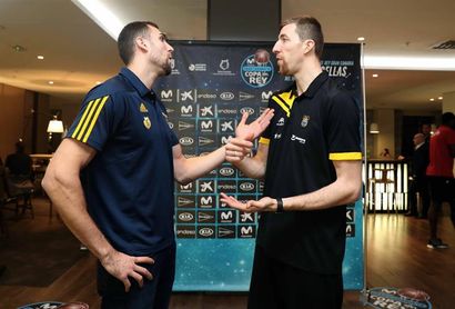Aguilar: "El equipo hizo frente a Eslovenia y Montenegro un trabajo impecable" Aguilar: "El equipo hizo frente a Eslovenia y Montenegro un trabajo impecable"
