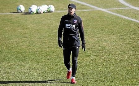 Simeone ha probado un once sin Gameiro. Simeone ha probado un once sin Gameiro.