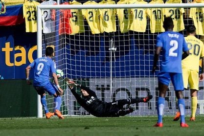 1-0. Un Asenjo descomunal acaba con la racha del Getafe 1-0. Un Asenjo descomunal acaba con la racha del Getafe