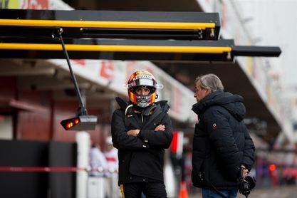 Sainz: "Ha sido un día alentador, aunque un poco frustrante por el tiempo" Sainz: "Ha sido un día alentador, aunque un poco frustrante por el tiempo"