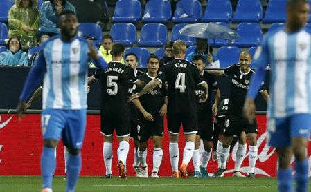 Málaga CF 0-1 Sevilla FC: Oxígeno para que el herido respire Málaga CF 0-1 Sevilla FC: Oxígeno para que el herido respire