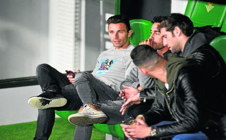 El grancanario, en el banquillo frente al Levante. El grancanario, en el banquillo frente al Levante.