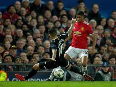 0-0. El Sevilla mantiene el empate ante el Manchester en el descanso 0-0. El Sevilla mantiene el empate ante el Manchester en el descanso