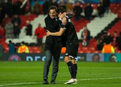 Ben Yedder, el héroe de Old Trafford, entra en el Olimpo del sevillismo Ben Yedder, el héroe de Old Trafford, entra en el Olimpo del sevillismo