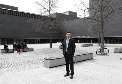 Javier Fernández organizará un campus de verano en Granada Javier Fernández organizará un campus de verano en Granada