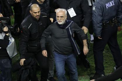 Lucas ve "chocantes" las imágenes de Grecia y recuerda que Savvidis le ayudó Lucas ve "chocantes" las imágenes de Grecia y recuerda que Savvidis le ayudó