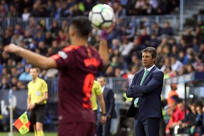 José González reconoce que la salvación "está más complicada" tras ganar el Levante José González reconoce que la salvación "está más complicada" tras ganar el Levante