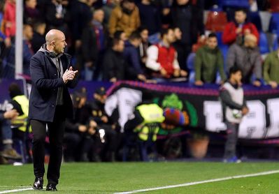 Paco López, primer entrenador que gana sus dos primeros partidos con Levante Paco López, primer entrenador que gana sus dos primeros partidos con Levante