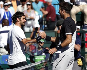 Federer busca repetir título en Miami, con permiso de Del Potro Federer busca repetir título en Miami, con permiso de Del Potro