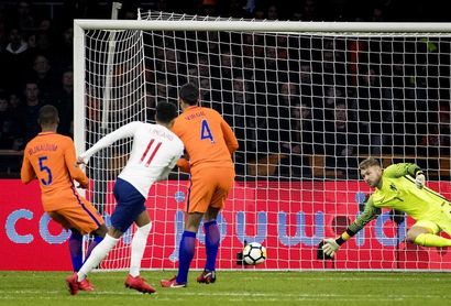 0-1. Inglaterra amarga el estreno de Koeman como seleccionador de Holanda 0-1. Inglaterra amarga el estreno de Koeman como seleccionador de Holanda