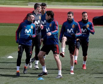 España abre su entrenamiento del Metropolitano a 42.000 aficionados España abre su entrenamiento del Metropolitano a 42.000 aficionados